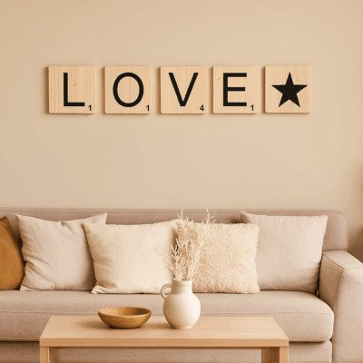 Houten scrabble letters 14x14 cm