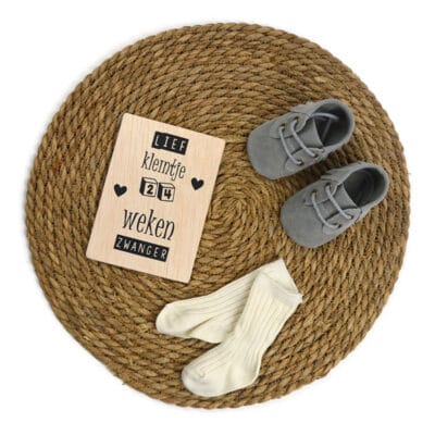 Houten mijlpaal kaart zwangerschap, lief kleintje .. weken